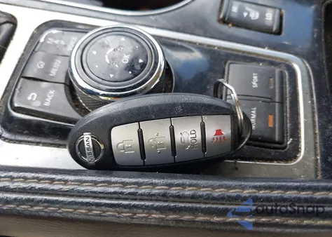 2017 Nissan Maxima 3.5 Sv из США, поврежденный, VIN 1N4AA6AP3HC399826